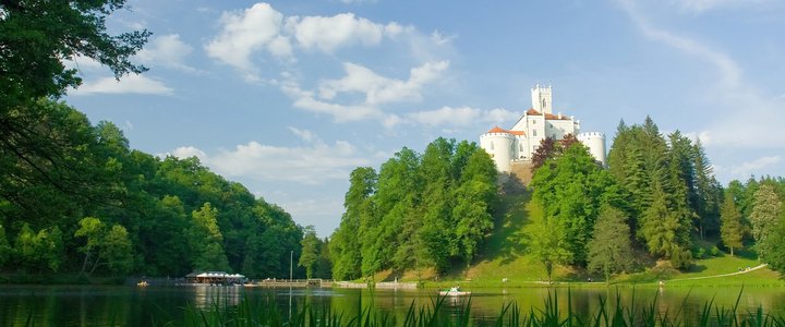 特拉科什恰恩城堡（Trakošćan Castle）及瓦拉日丁（Varaždin）