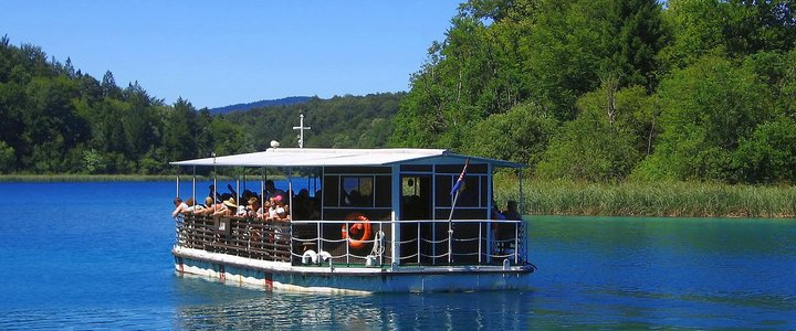 Plitvice Lakes & Split tour
