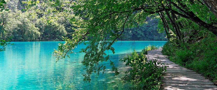 Plitvice Lakes & Split tour